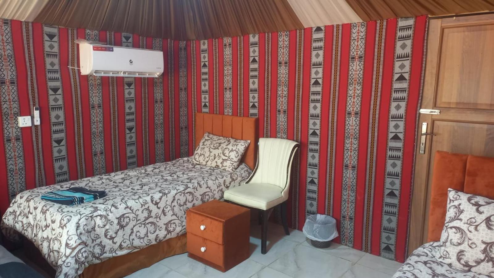 Hotel Al Raha Luxury Camp Wadi Rum Zewnętrze zdjęcie