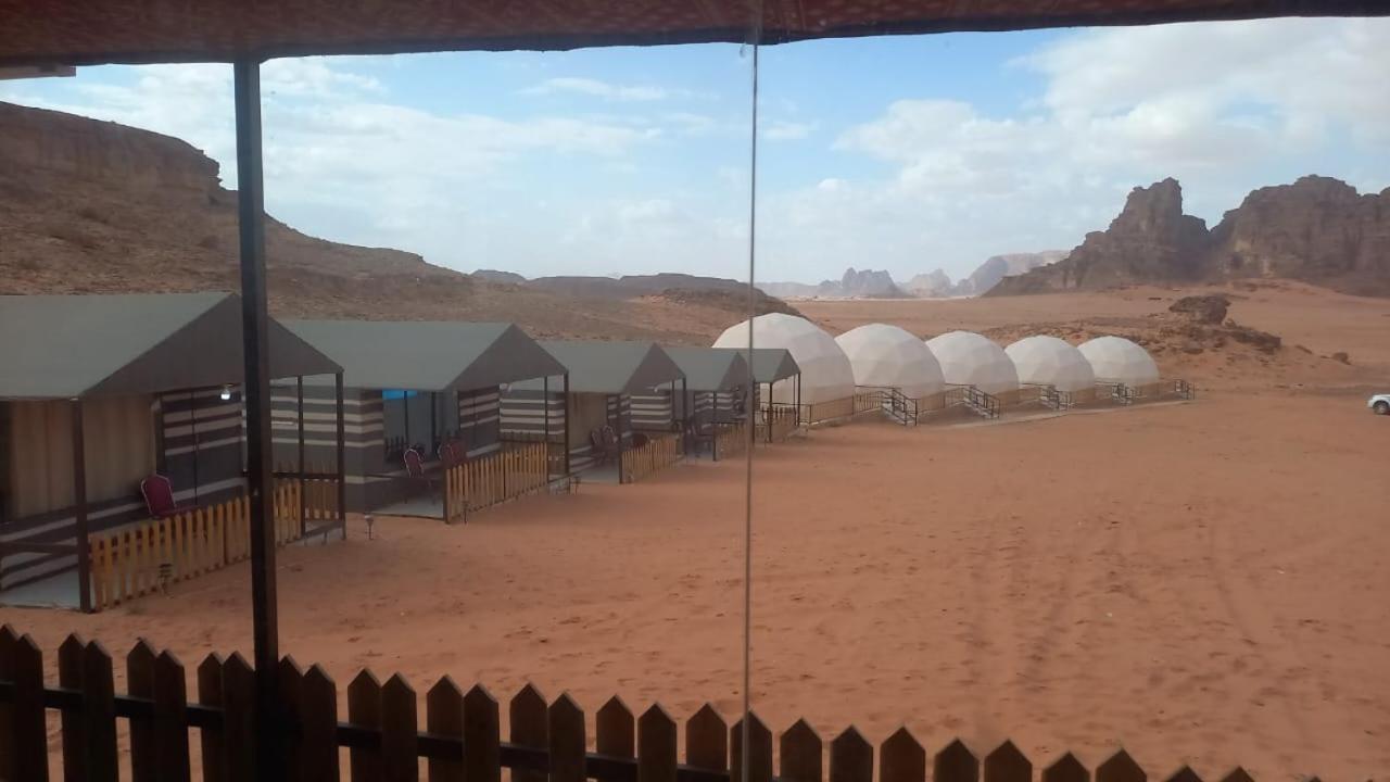 Hotel Al Raha Luxury Camp Wadi Rum Zewnętrze zdjęcie