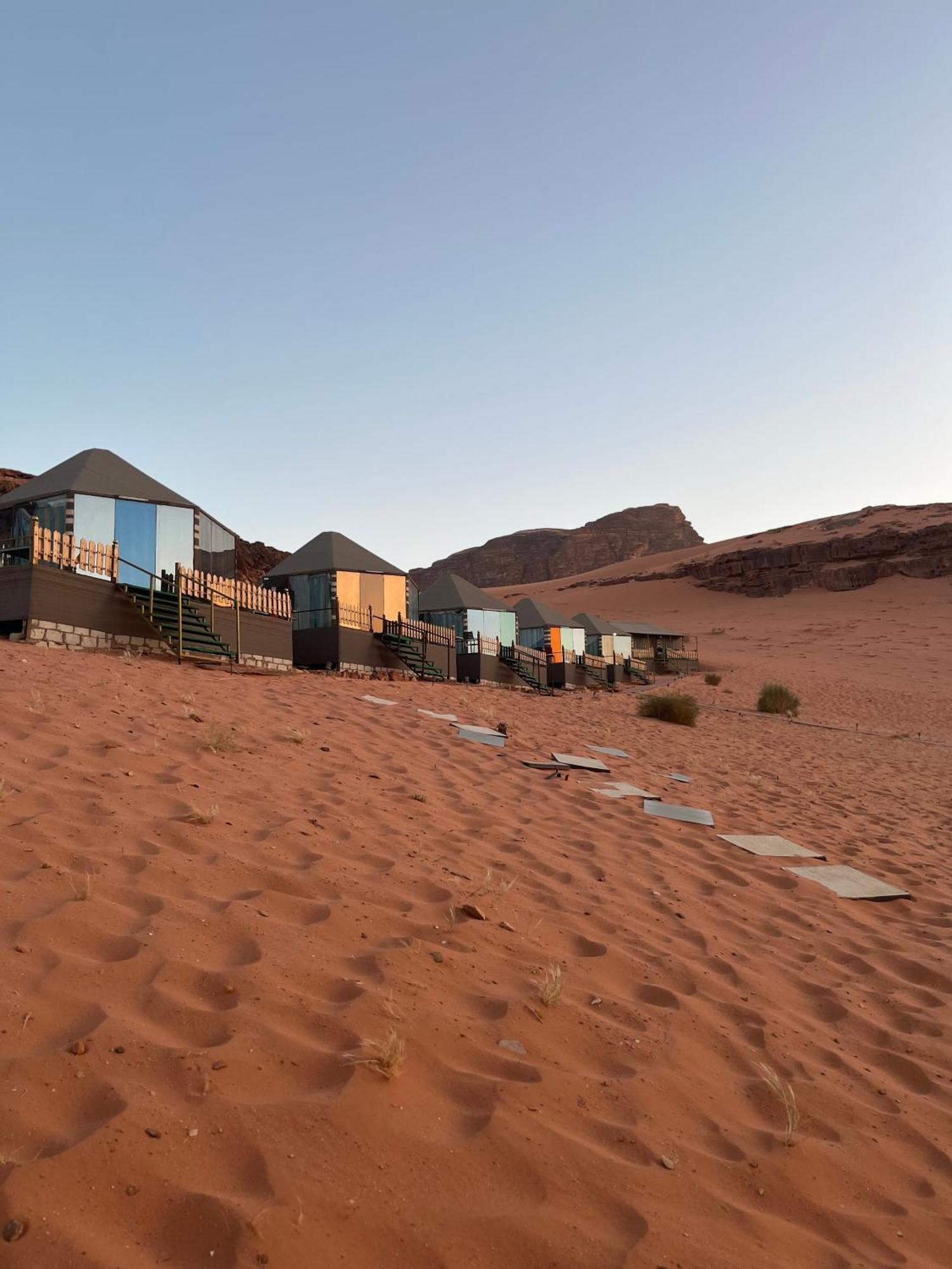 Hotel Al Raha Luxury Camp Wadi Rum Zewnętrze zdjęcie